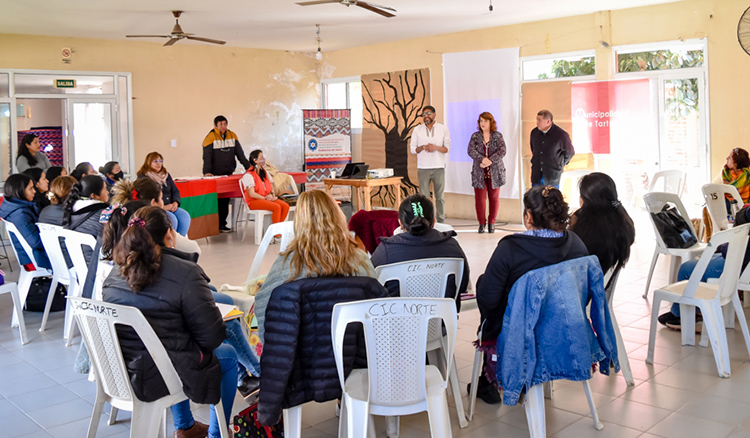 Primer Taller de Gestión Escolar Intercultural Ñandereko en Tartagal 