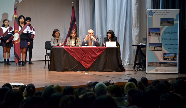 Fotografía Referentes de la educación reflexionan en Salta sobre los nuevos desafíos del nivel secundario