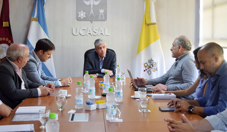 Fotografía El secretario de Ciencia y Tecnología visitó la UCASAL y se reunió con autoridades