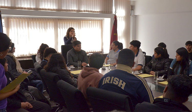 Fotografía: Se realizó el primer encuentro del Consejo Asesor Estudiantil con la ministra de Educación
