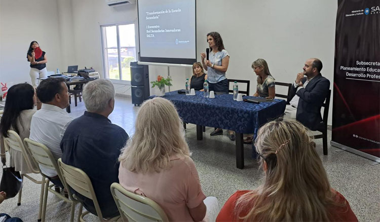 Fotografía: Educación impulsa la transformación del Nivel Secundario con la Red de Secundarias Innovadoras